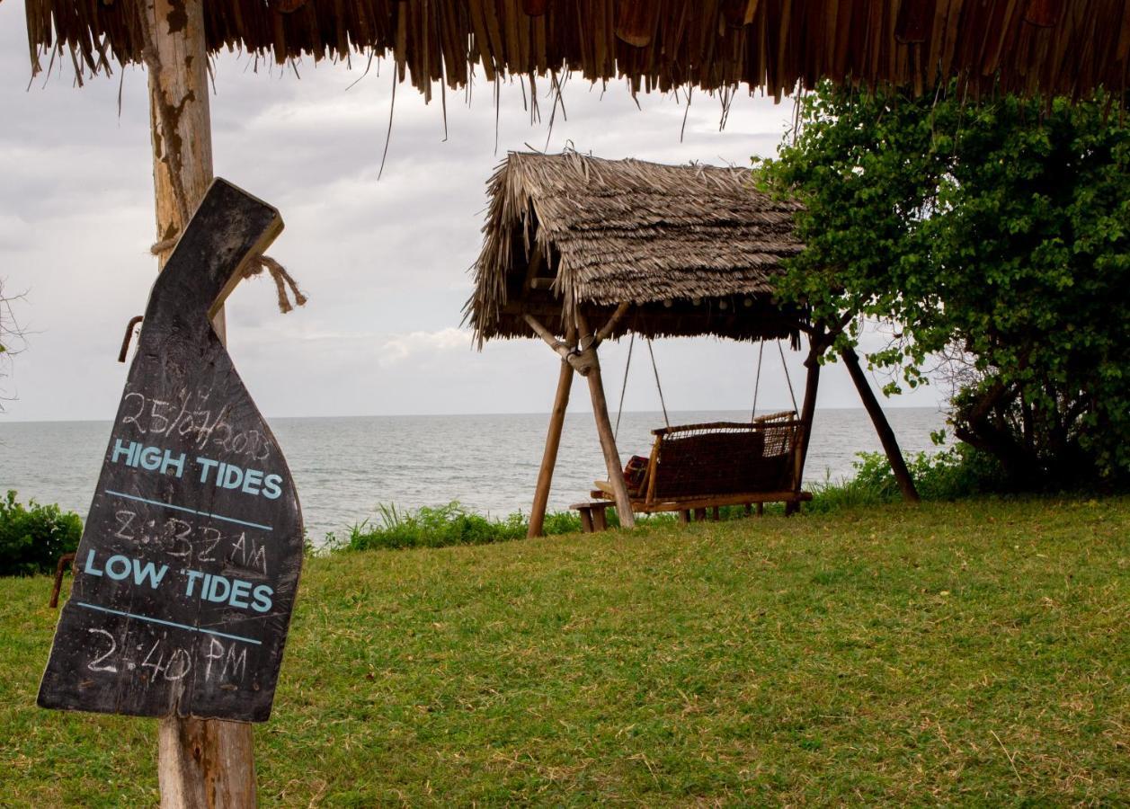 Pangani Cliffs Lodge Exterior foto