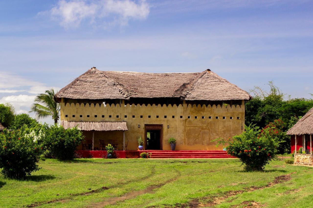 Pangani Cliffs Lodge Exterior foto